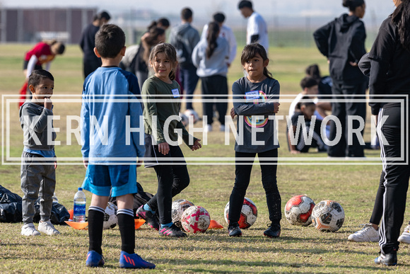 MMHS Kicksgiving Soccer Camp 20221112_0426-1